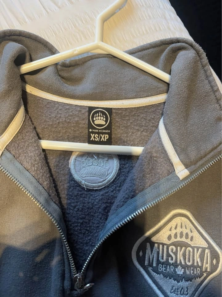 Women’s Muskoka Bearwear 1/4 zip - photo 2