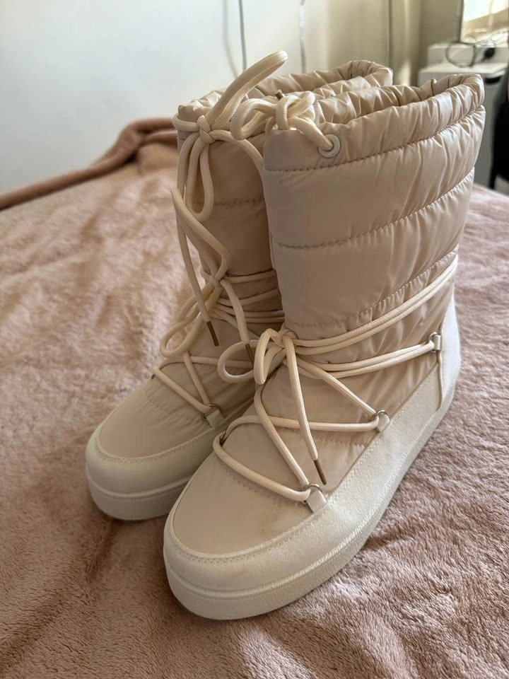 Fashion Nova Just Yesterday Flat Boots - Ivory - photo 2