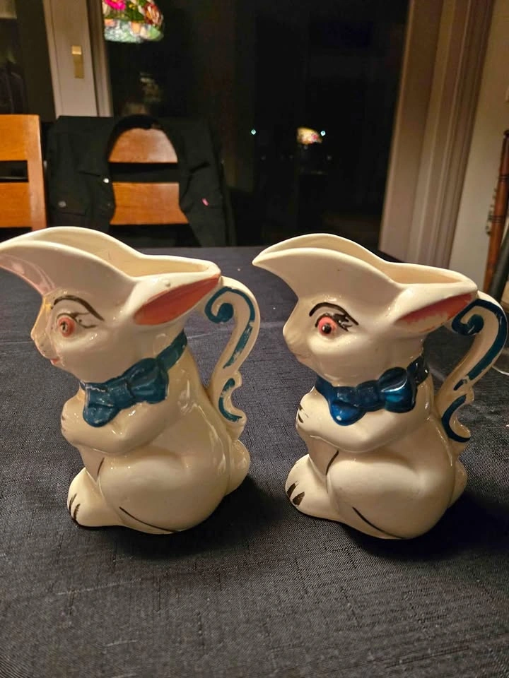 1940s Shawnee Bunny Pitcher Creamer