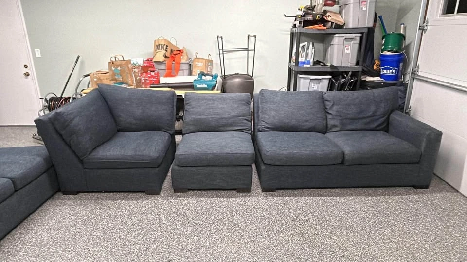 Crate & Barrel Axis II Sectional Couch - photo 4