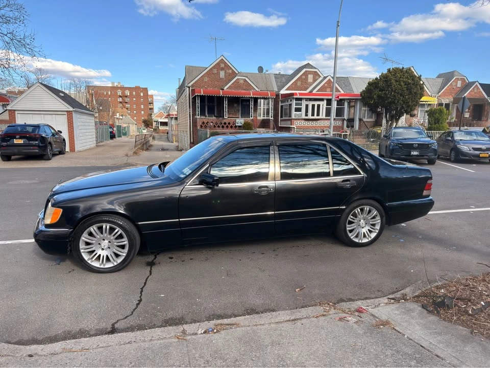 1999 Mercedes-Benz S 320 Sedan 4D - photo 2