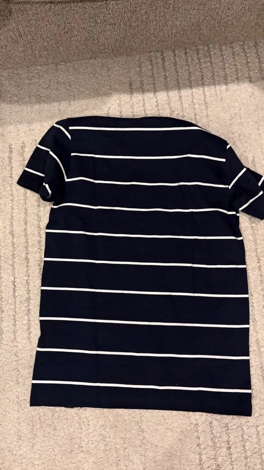 Guess T-shirt - photo 2