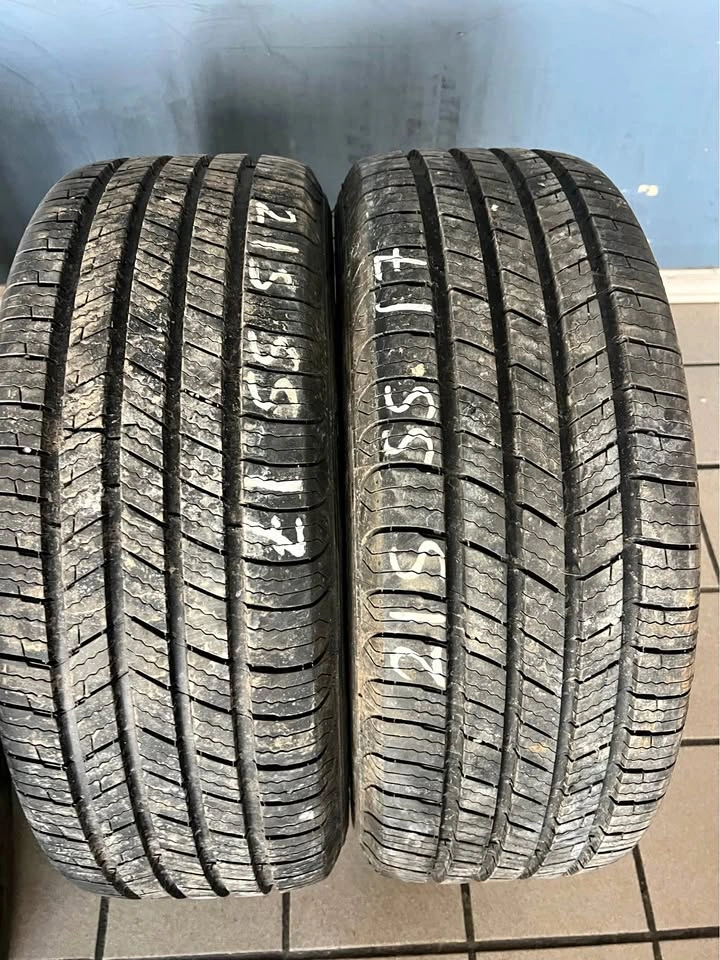 215/55/17 Michelin Defender T+H Pair (2)