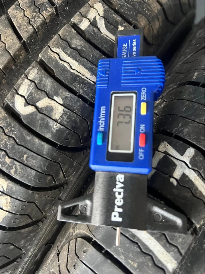 215/55/17 Michelin Defender T+H Pair (2) - photo 3