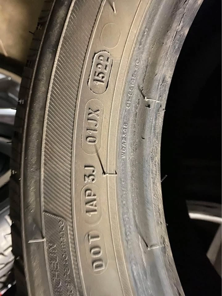 235/55/18 Michelin Defender LTX M&S Tire - Brand New Take Off - photo 3