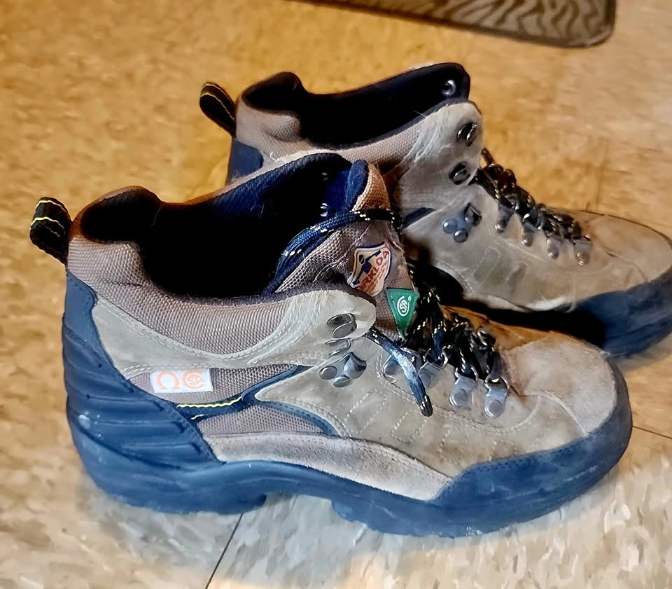 Work boots
