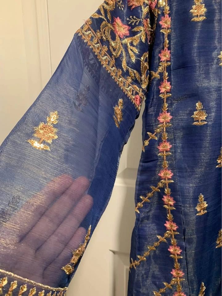 Pakistani Two Piece Suits - photo 3