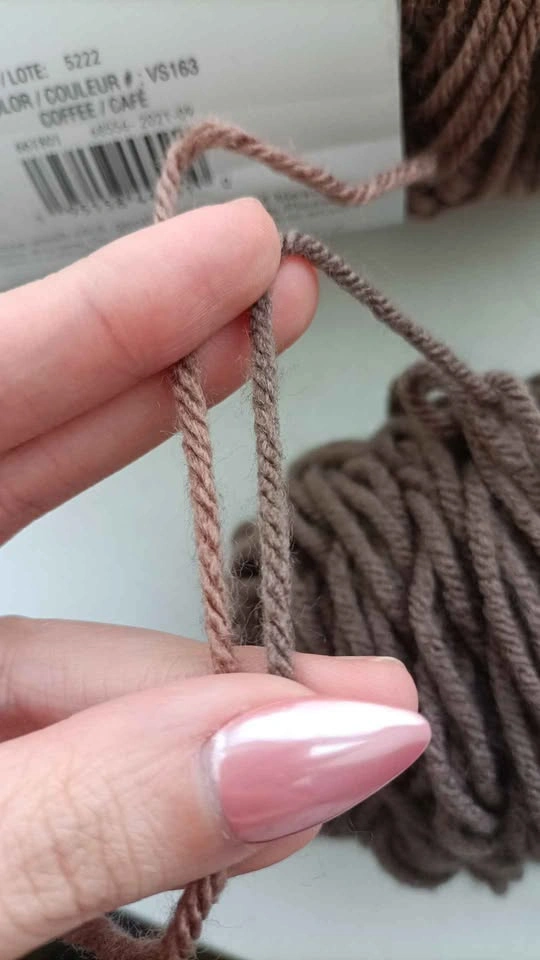 Yarn Lot - 10 - photo 3