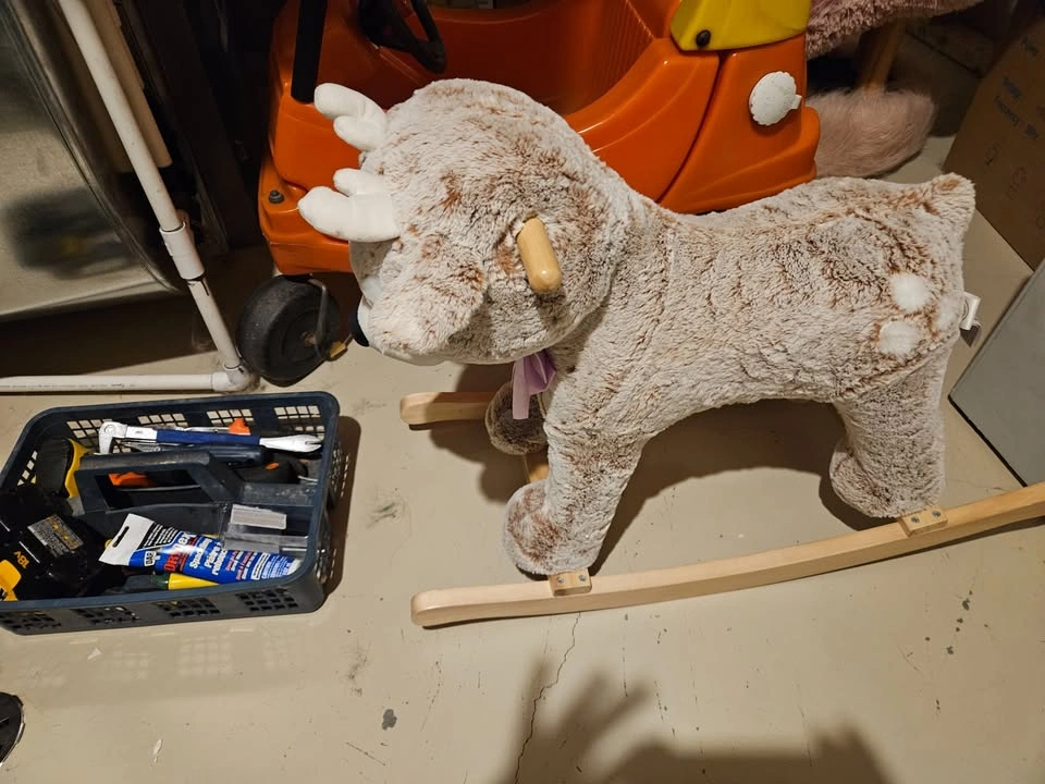 Rocking Reindeer - photo 2