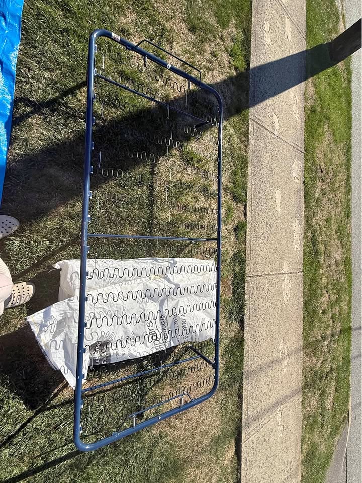 Metal Foldable Twin Sized Cot