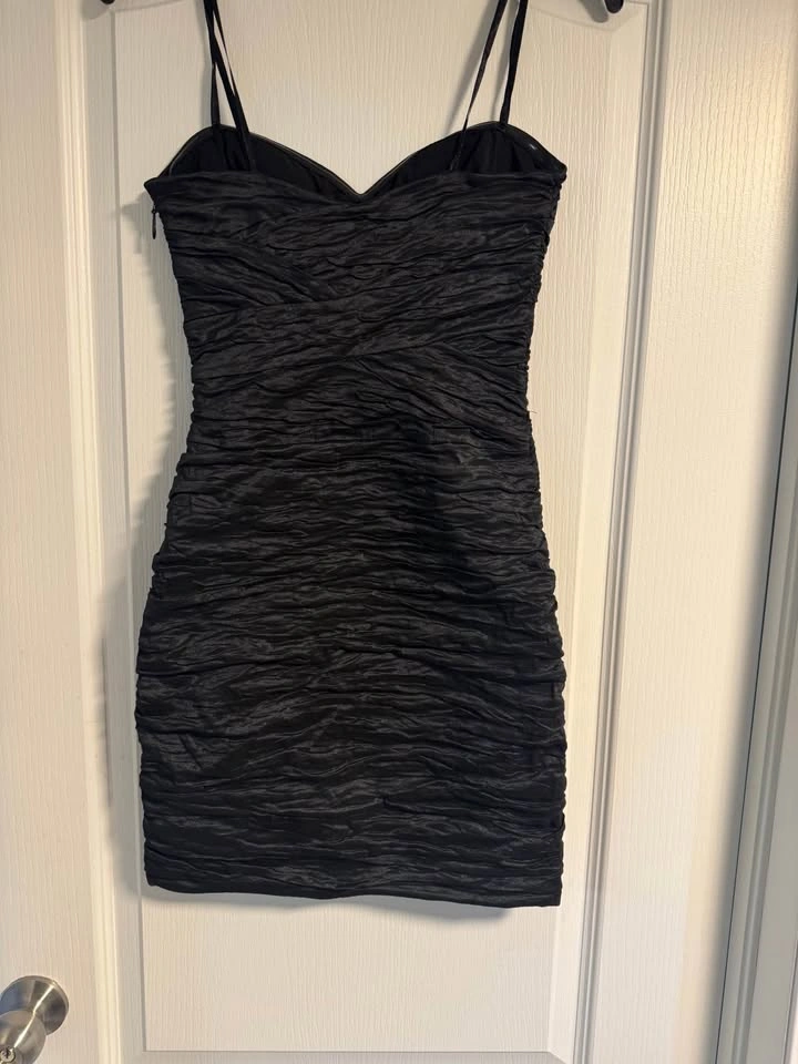 BCBGMAXAZRIA Black Ruched Mini Dress Size 0 - photo 2