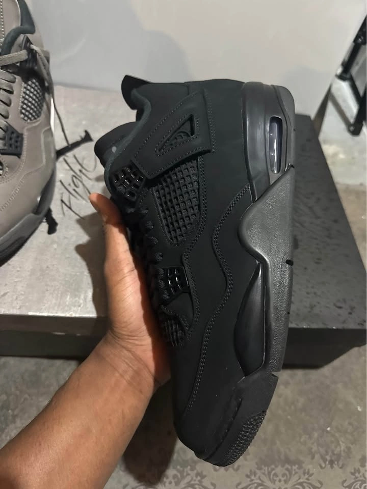2026 New Year Shoe Sale - 5 Pairs - photo 4