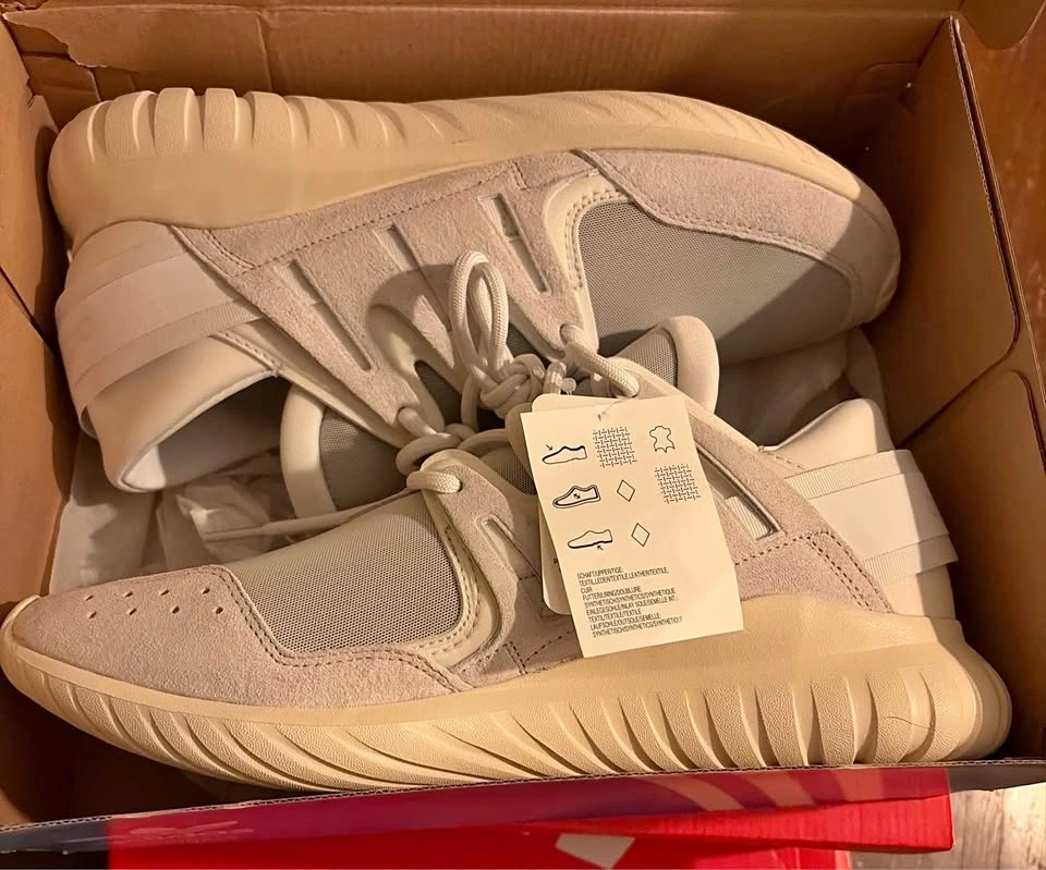 Adidas Tubular Nova Vintage White Size 10.5 Sneakers - Brand New