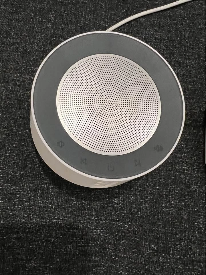 Letsfit White Noise Machine with LED Light - photo 2