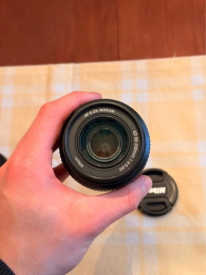 Nikon DX AF-S NIKKOR 18-55mm & 55-200mm Lenses - photo 5