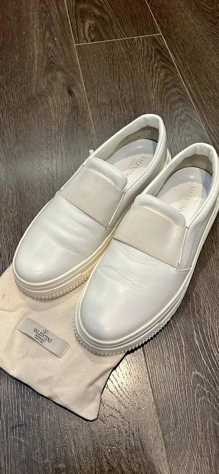 Valentino Sneakers