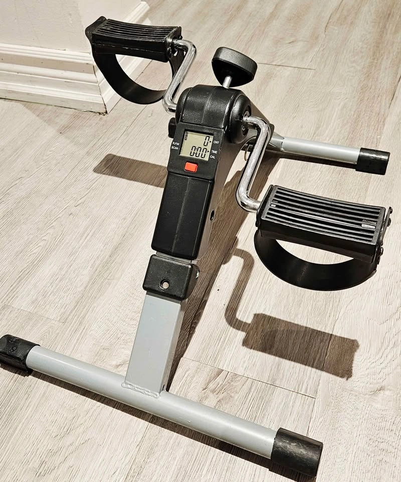 Foldable Under-Desk Pedal Exerciser - photo 2