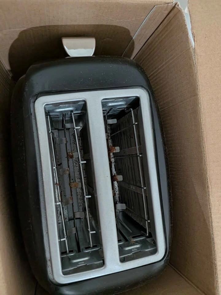 Sunbeam 2-Slice Toaster - Extra-Wide Slots + Original Box - photo 2