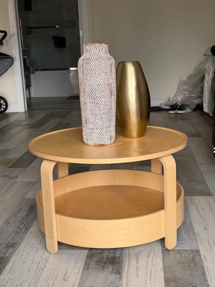 IKEA Coffee Table - photo 5
