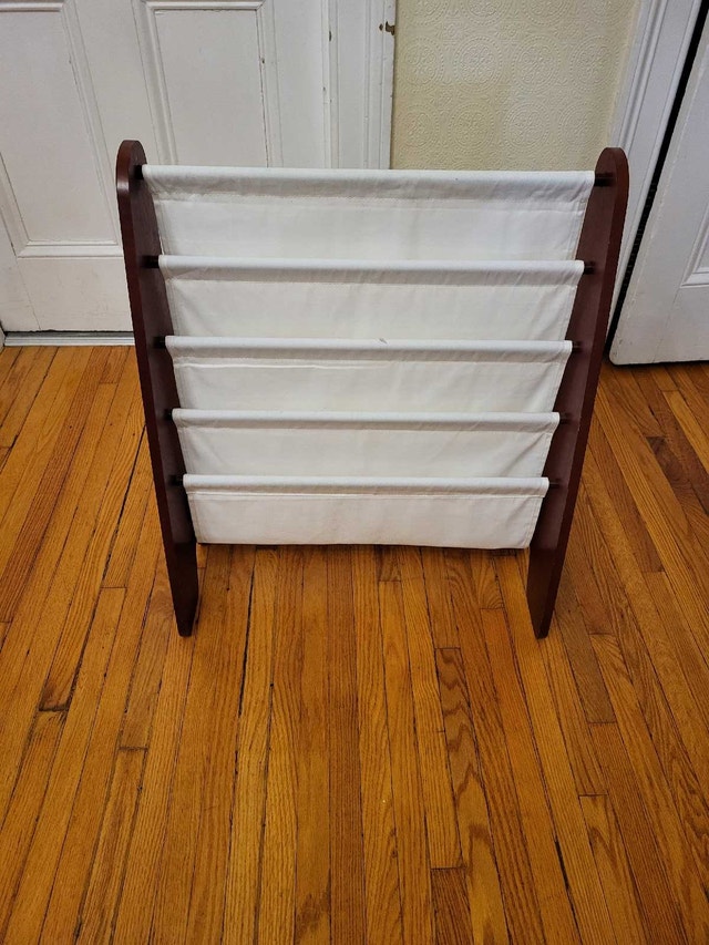 4-Tier Kids Bookshelf, Espresso Wood/Burgundy