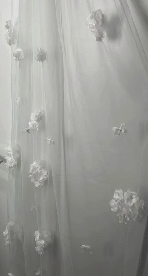 Chiffon Flower Floor Length Veil Soft White - photo 3