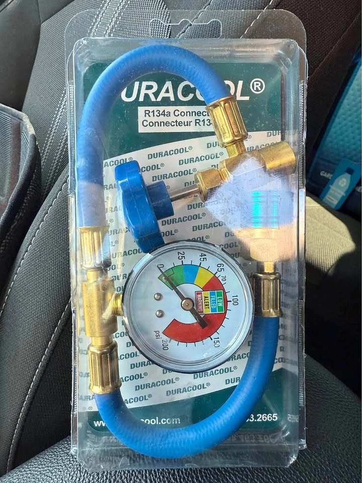 DURACOOL® 134a Charge Hose w/ Can Tap & Gauge