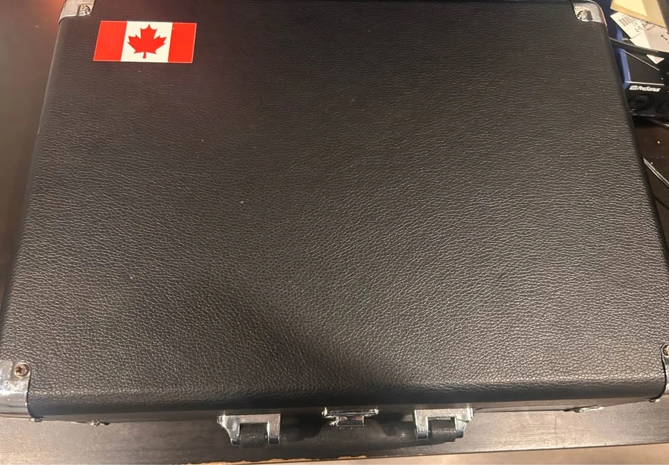 Victoria Record Player - photo 3