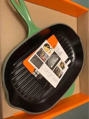 New Le Creuset Cast Iron Skillet/Grill - photo 3
