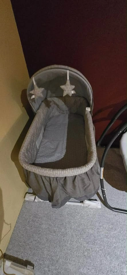 Baby Swing and Bassinet - photo 2
