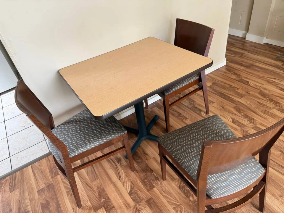 Square Pedestal Dining Table with 4 Chairs - photo 2