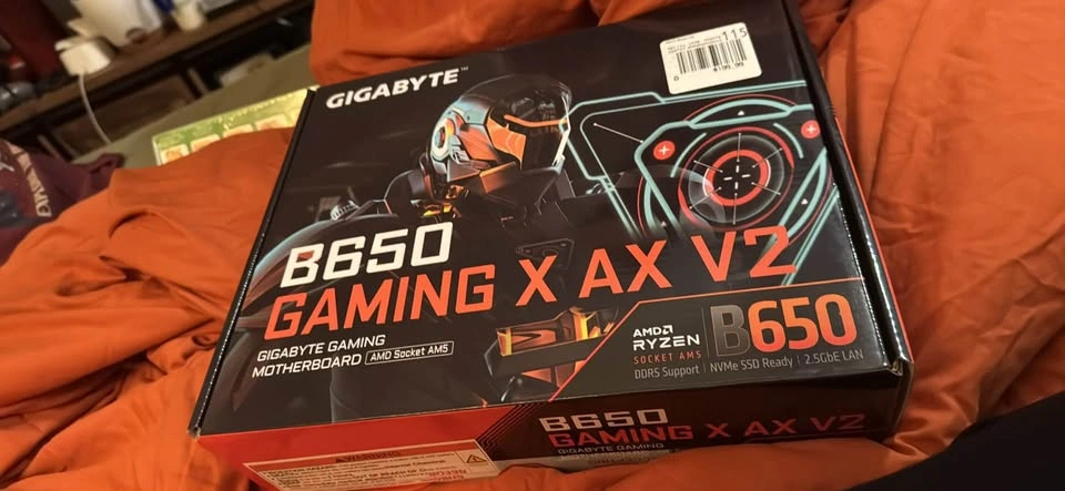 Gigabyte B650 Gaming X AX V2 Motherboard - photo 2