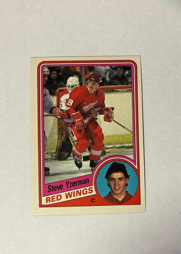 1984-85 O-Pee-Chee Steve Yzerman Rookie Card - Detroit Red Wings