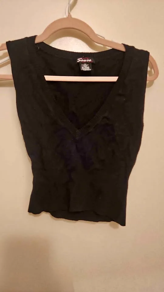 Black sweater vest (small) thumbnail