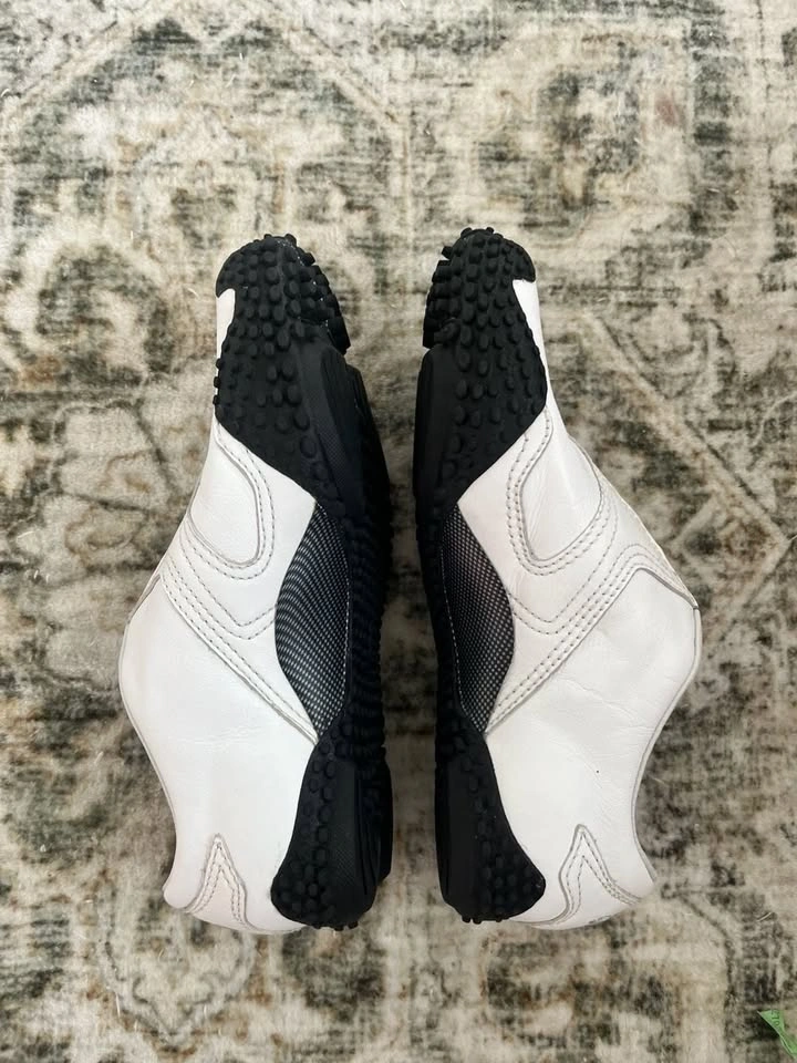 Puma Mostro Leather Low-Top Sneakers White/Black - photo 3