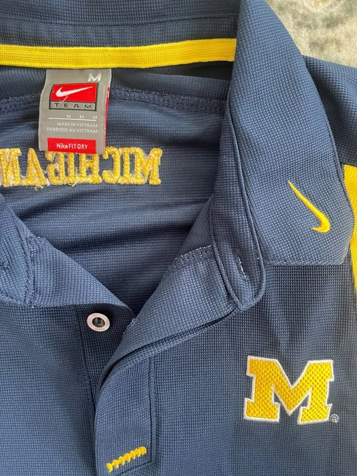 Nike Vintage Michigan Wolverines Polo Shirt - Men's Medium - photo 2