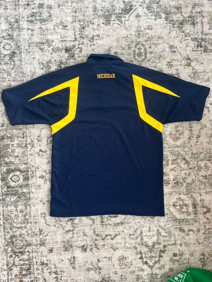 Nike Vintage Michigan Wolverines Polo Shirt - Men's Medium - photo 3