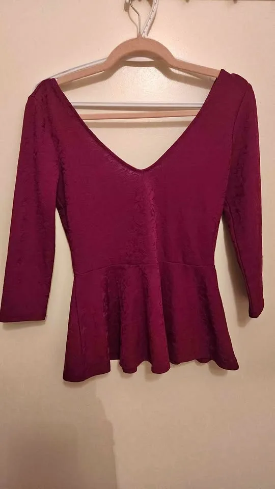 Dark pink/magenta peplum top (medium) thumbnail