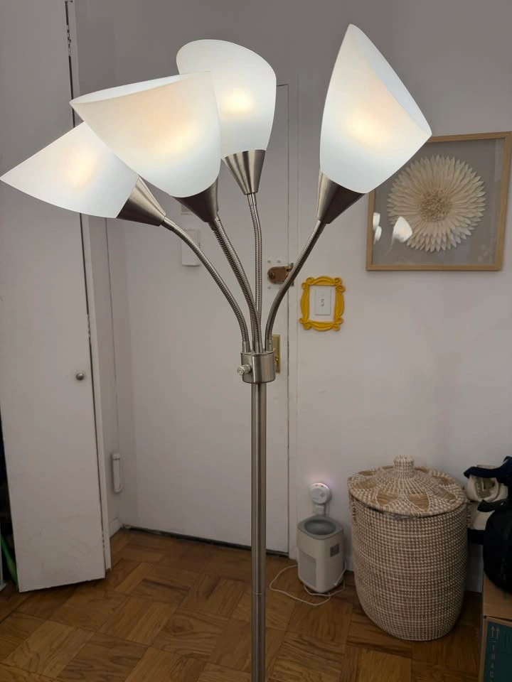 PICK UP ASAP Silver Octopus Lamp