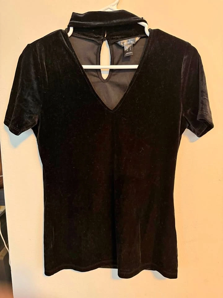 Women's Black Velvet V-neck Top with Neck Piece - Size L
