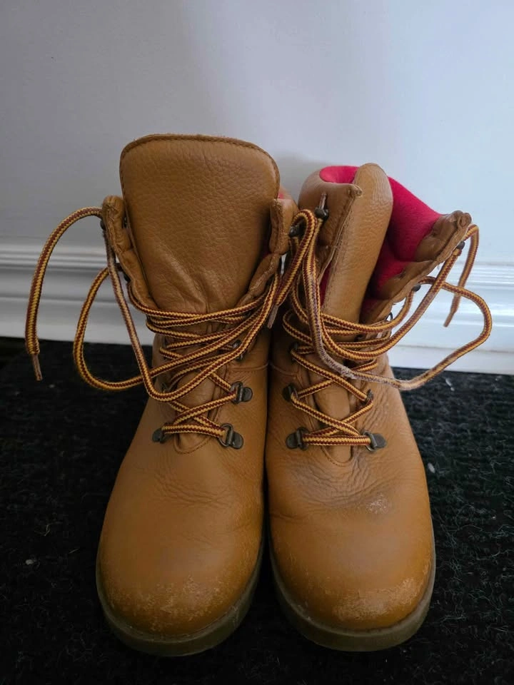 Pillow Nylon Women's Lace Up Boot - photo 4