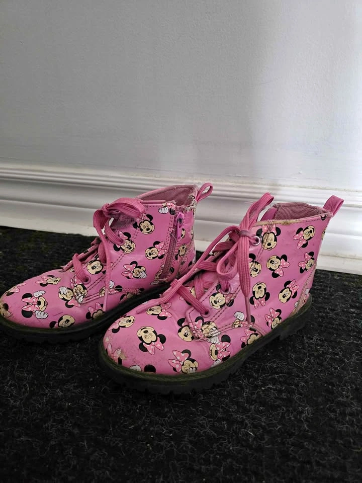 Disney Junior Minnie Mouse Boot