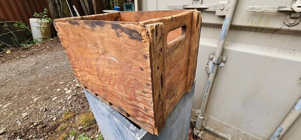 Vintage Coca Cola Crate - photo 2