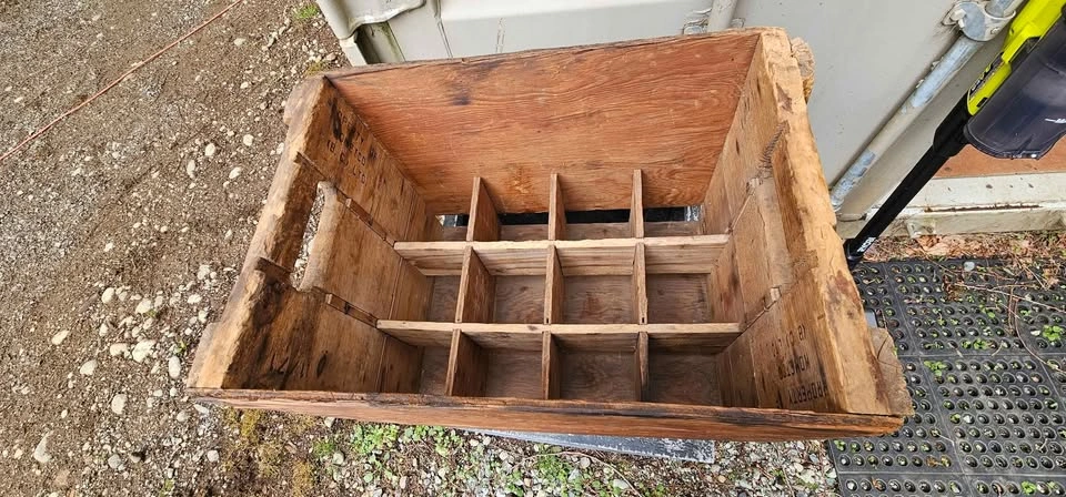 Vintage Coca Cola Crate - photo 4