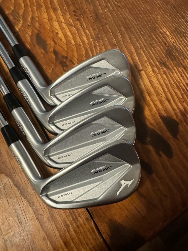 Mizuno JPX 923 Tour Irons RH