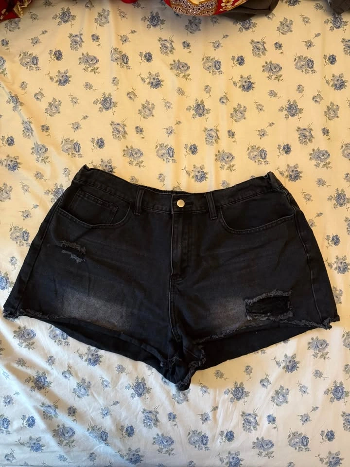 Women's Black Denim Shorts Plus Size 2XL