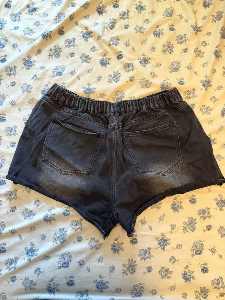 Women's Black Denim Shorts Plus Size 2XL - photo 2