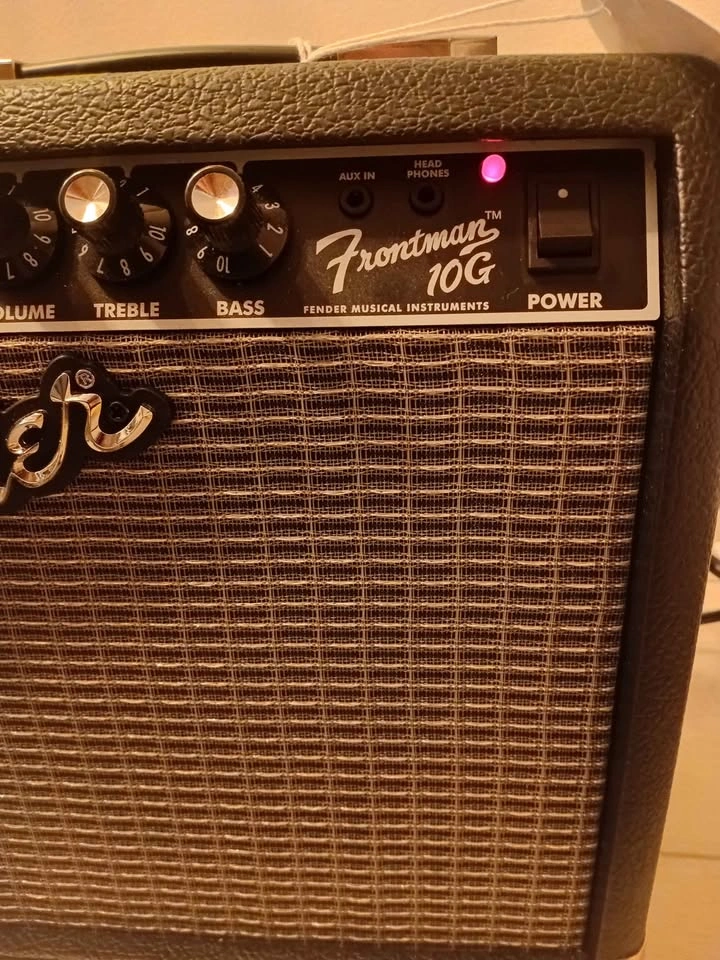Fender Frontman 10g Guitar Amp - photo 5