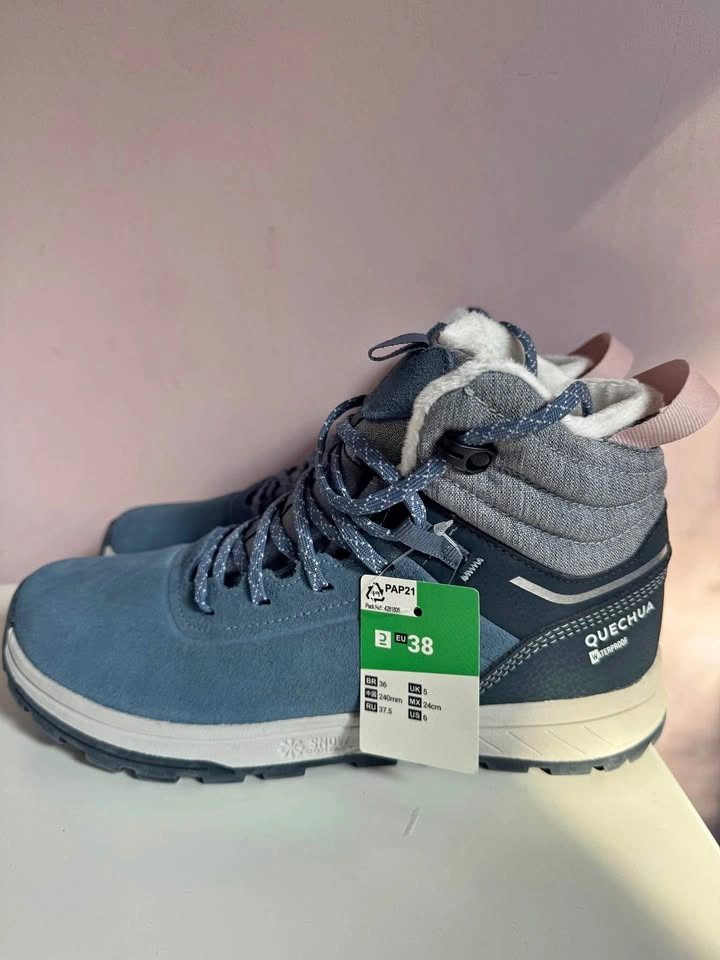 NEW Decathlon Waterproof Winter Hiking Boots SH100 - Women's/Gir