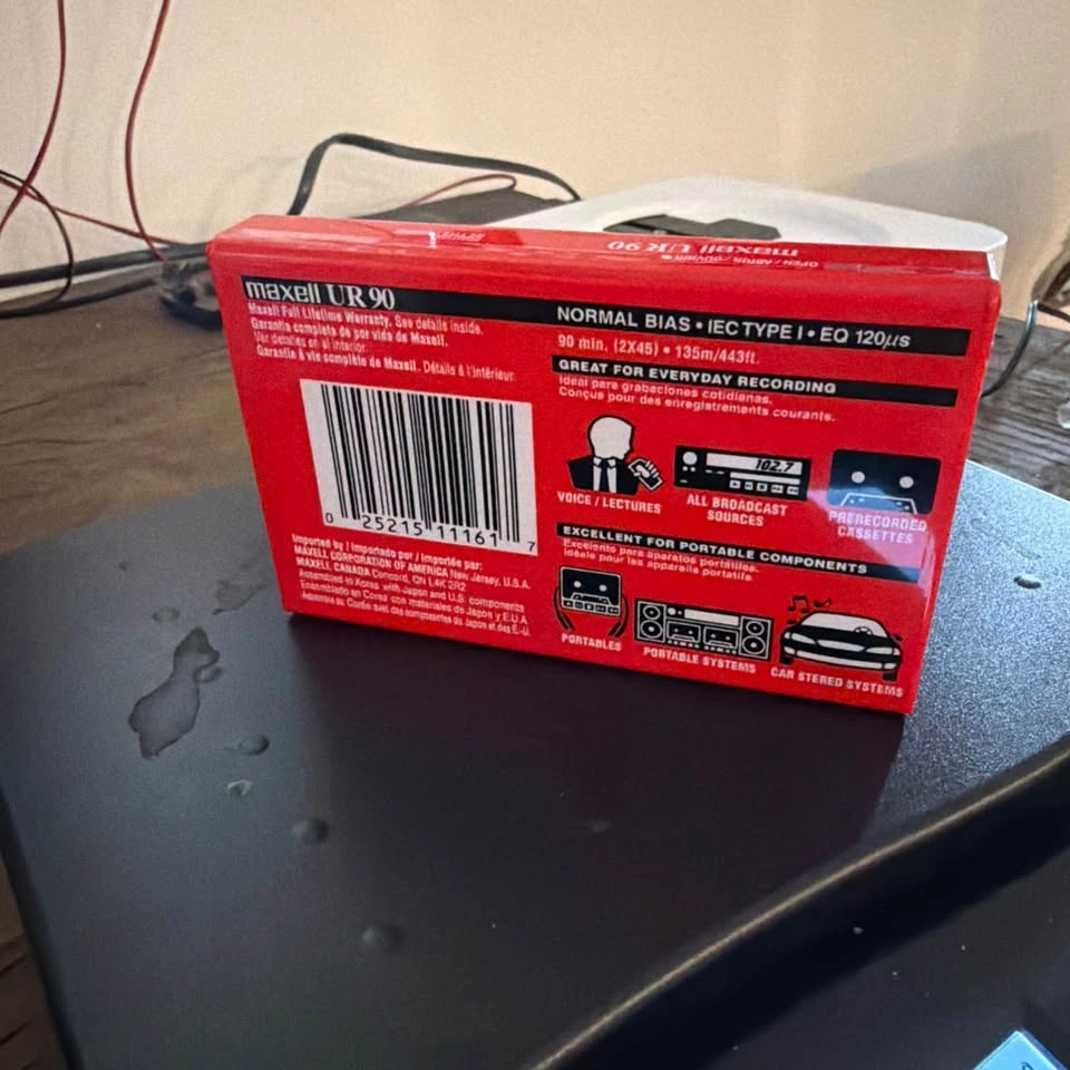 Maxell UR 90 - photo 2