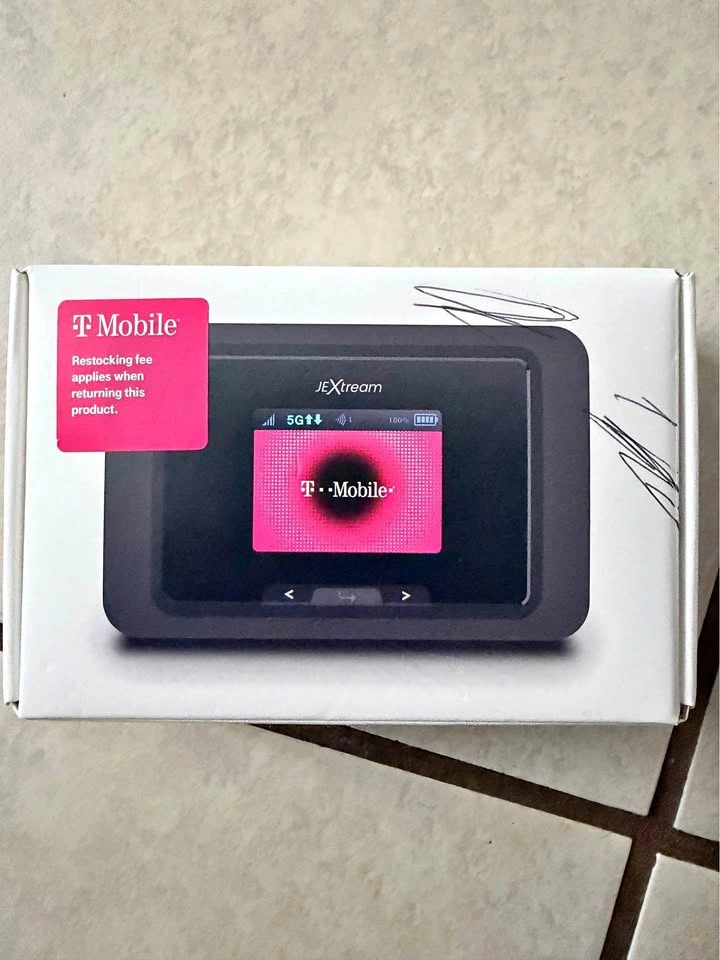Jextream RG2100 5G Mobile Hotspot